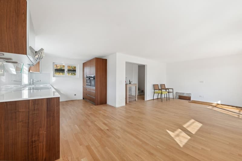 Einfamilienhaus renoviert - 2 Min. vom Dorf Attalens (2)