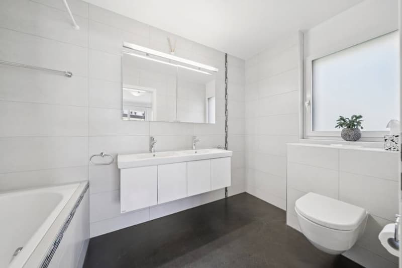 Magnificent 4.5-room apartment in the heart of St-Sulpice (12)