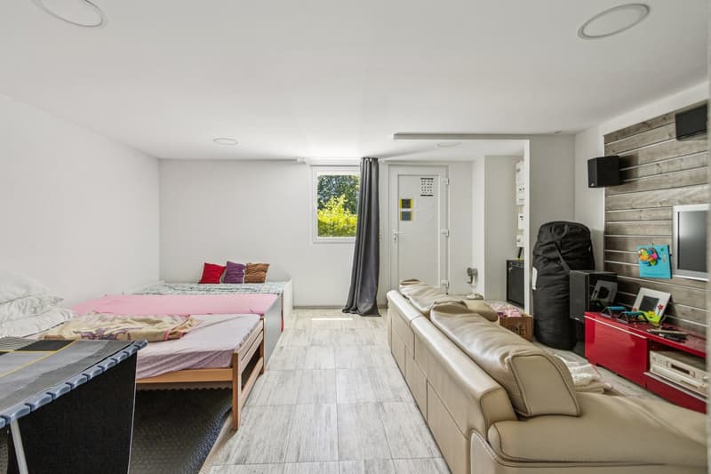 Einzigartige contemporary Villa im Herzen von Epalinges (12)