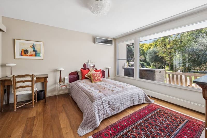 Exceptional property with tennis court and indoor pool (11)