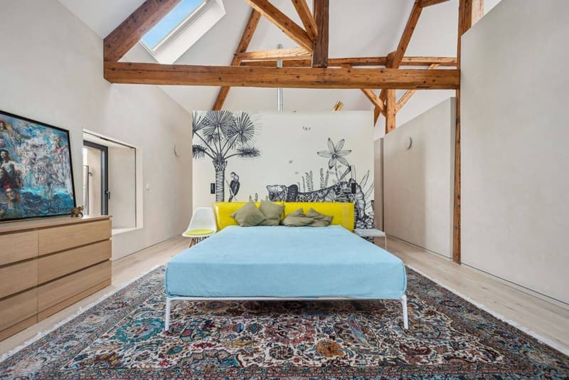 Exceptional Villa with Majestic Volumes and Pool (12)