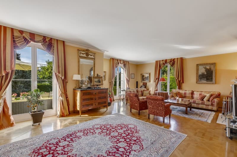 Exceptional property with pool in an idyllic setting (8)