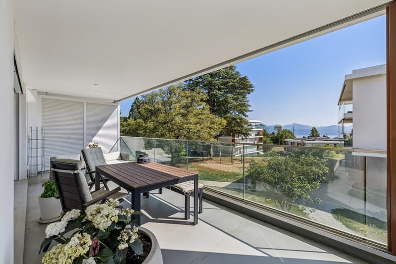 Prächtige Minergie-Wohnung mit großer Terrasse von 42 m² mit Seeblick (4)
