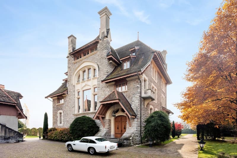 Maison de maître au caractère d'antan, emplacement exceptionnel ! (1)