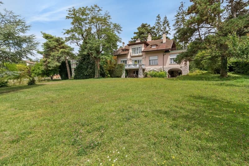 Superbe appartement avec grand jardin - Très jolie vue sur le lac (9)