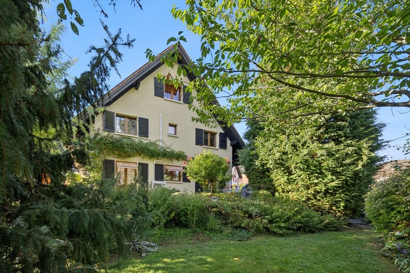 Maison familiale de 6 pièces sur une généreuse parcelle (1)