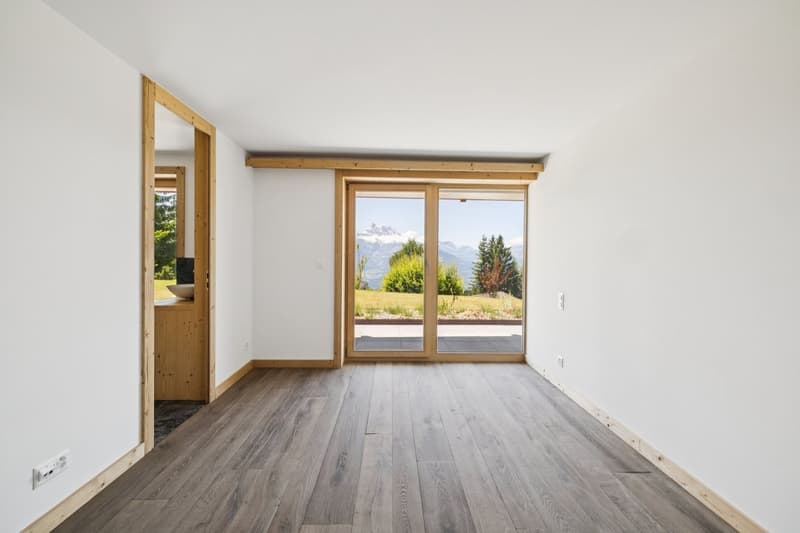 Seltenes Duplex mit Garten, Ski-in & Ski-out, atemberaubender Blick! (8)