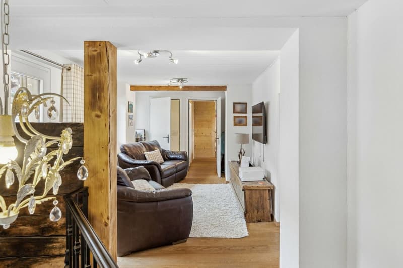 My Retreat - Renovated Chalet with Garden in the Center of Chesières (13)