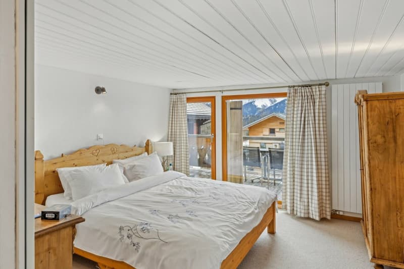 My Retreat - Renovated Chalet with Garden in the Center of Chesières (11)