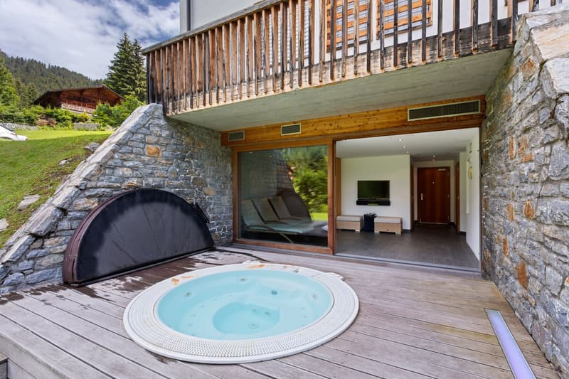 Superb 4-bedroom Duplex, Home Cinema, Garden, Ski In-Out (10)
