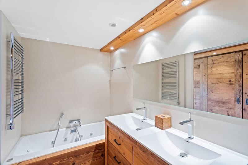 Superb 4-bedroom Duplex, Home Cinema, Garden, Ski In-Out (6)