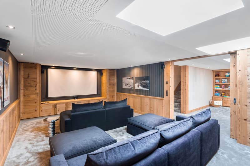 Superb 4-bedroom Duplex, Home Cinema, Garden, Ski In-Out (9)