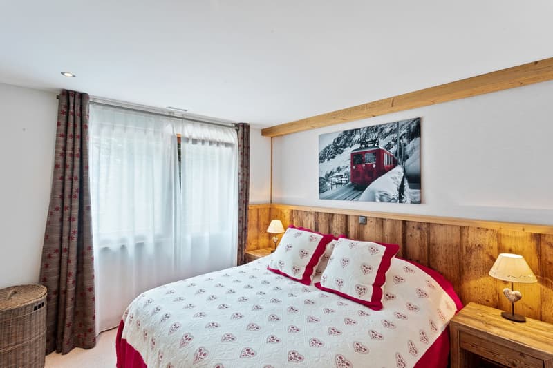 Superb 4-bedroom Duplex, Home Cinema, Garden, Ski In-Out (8)