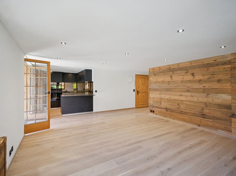 Villars centre, in beautiful building 3.5 rooms luxuriously renovated, parking (3)