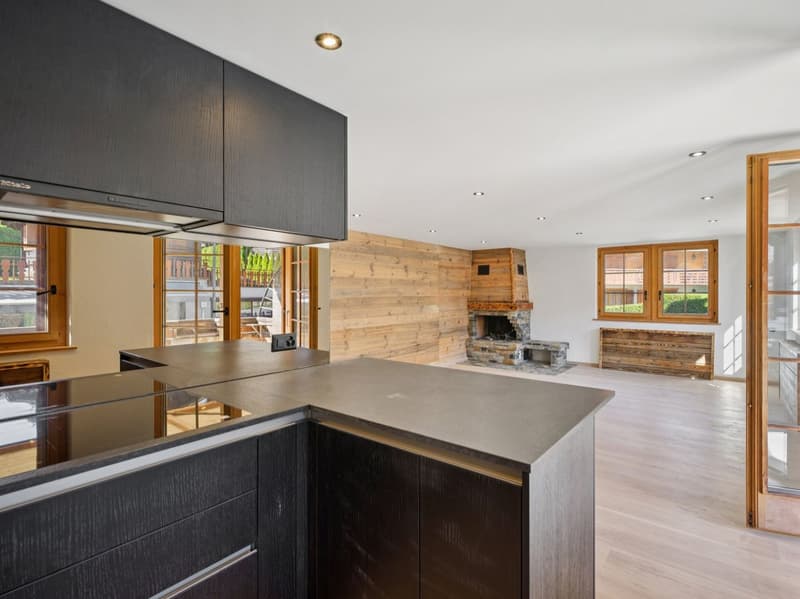 Villars centre, in beautiful building 3.5 rooms luxuriously renovated, parking (1)