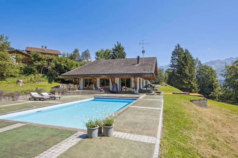 Chalet Frimaire: propriété d'exception au centre de la station (7)