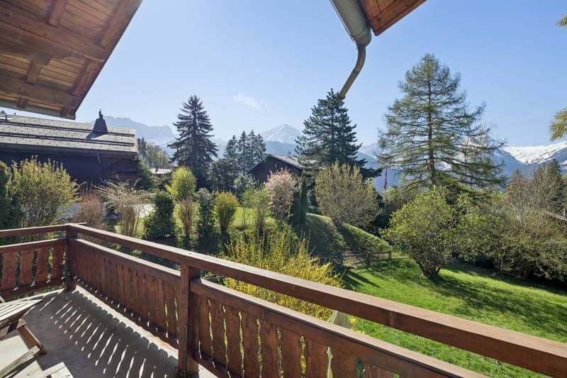 Family Chalet and 3.5 Room Apartment, Barboleuse, Close to Transport (2)