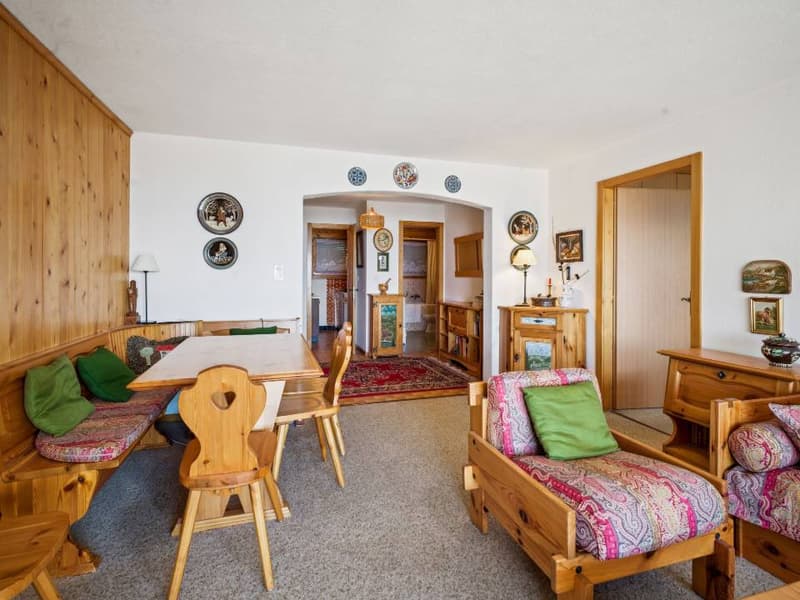 Beautiful apartment with large south-facing terrace and panoramic view (4)
