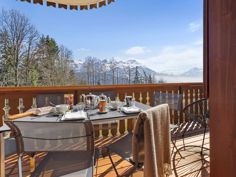 Chic & Gemütlich 4.5p mit Kamin, Balkonen, Aussicht, Spa, 2 Parkplätzen (4)