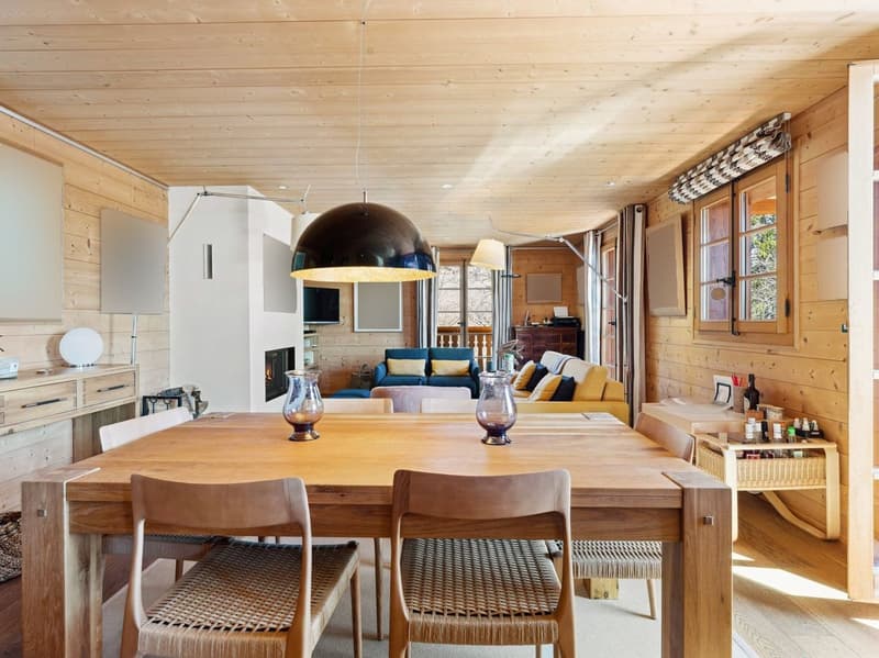 Chic & Cozy 4.5p avec cheminée, balcons, vue, spa, 2 parkings (6)