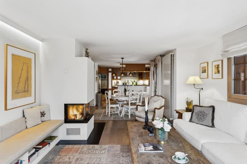Très beau 6 pces, 3 balcons sud, belle vue, calme, proche des pistes (8)