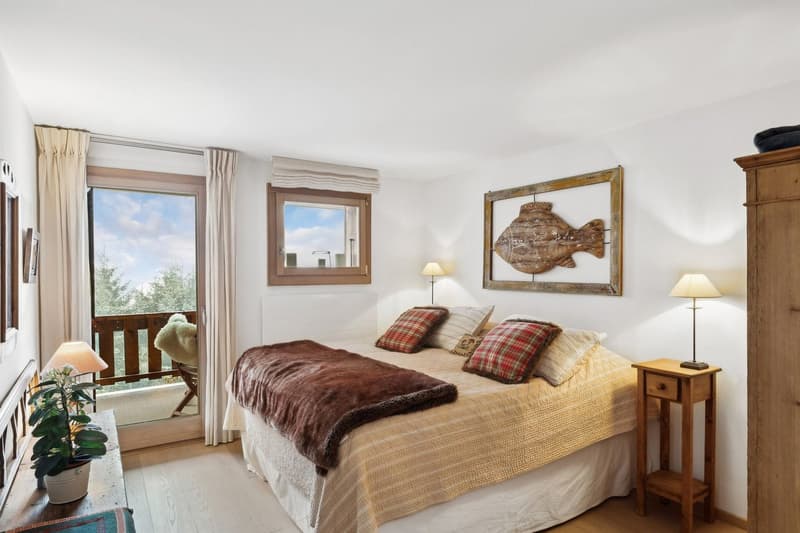 Très beau 6 pces, 3 balcons sud, belle vue, calme, proche des pistes (9)
