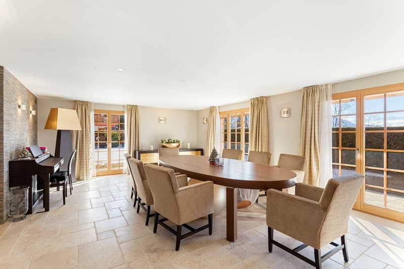 Exceptional 15-room chalet with elevator and panoramic views! (6)