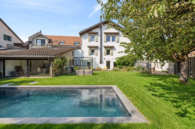 Maison de face