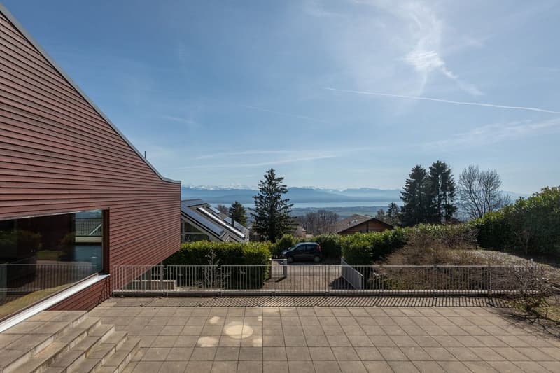 Belle maison d'architecte avec vue sur le bassin Lémanique (3)
