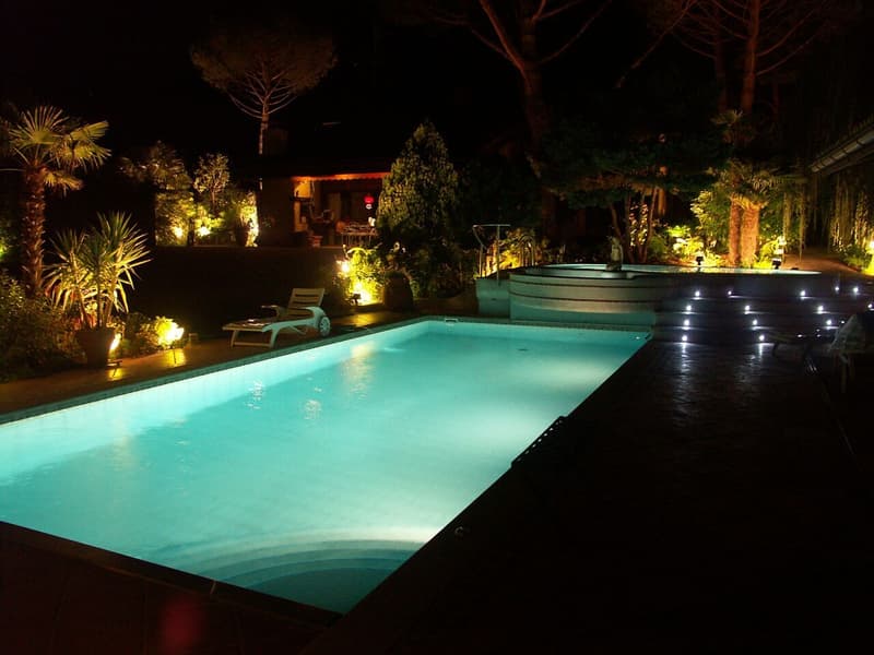 Piscine-Jacuzzi