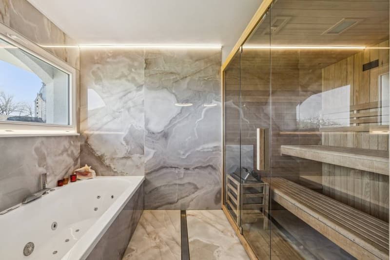 SAUNA ET JACUZZI