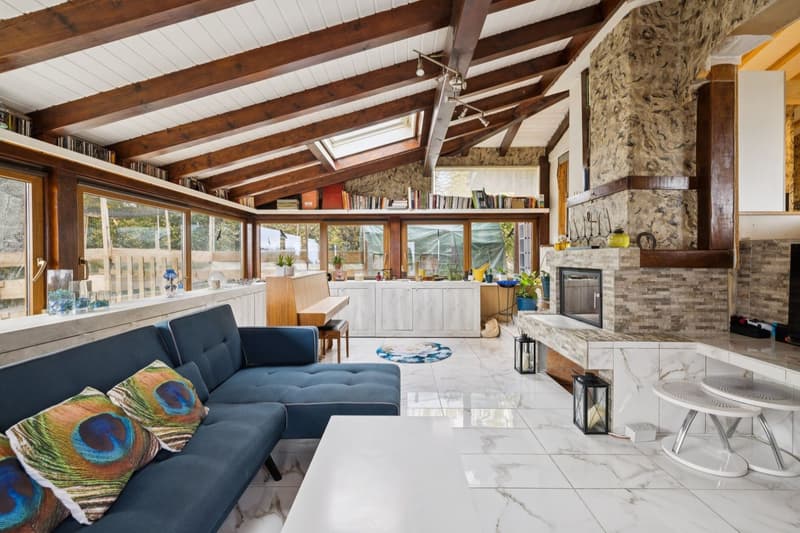 Individual chalet, quiet with lake view (6)