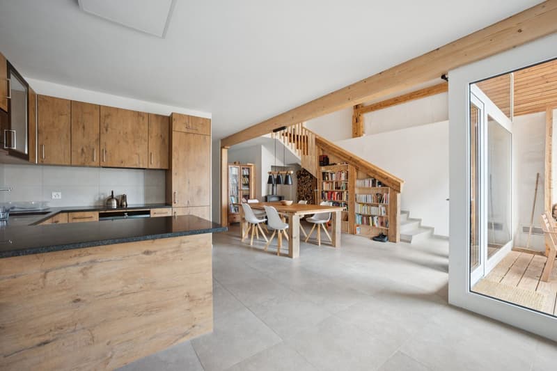 Renovated Duplex Apartment (10)