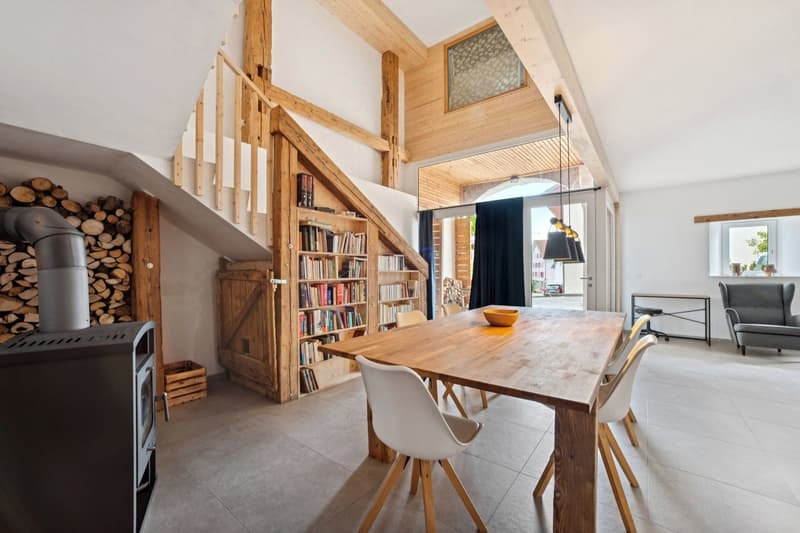 Renovated Duplex Apartment (1)