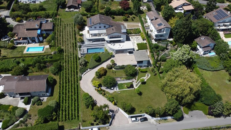 Villa von Ausnahme mit prächtiger Aussicht! (2)