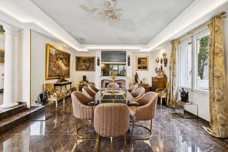Prächtige neoklassizistische Villa (2)