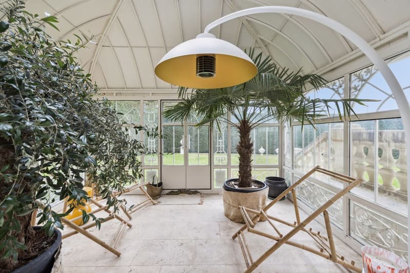 Prächtige neoklassizistische Villa (3)