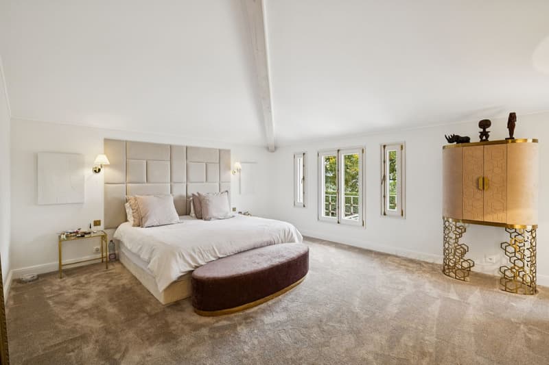 Prächtige neoklassizistische Villa (6)