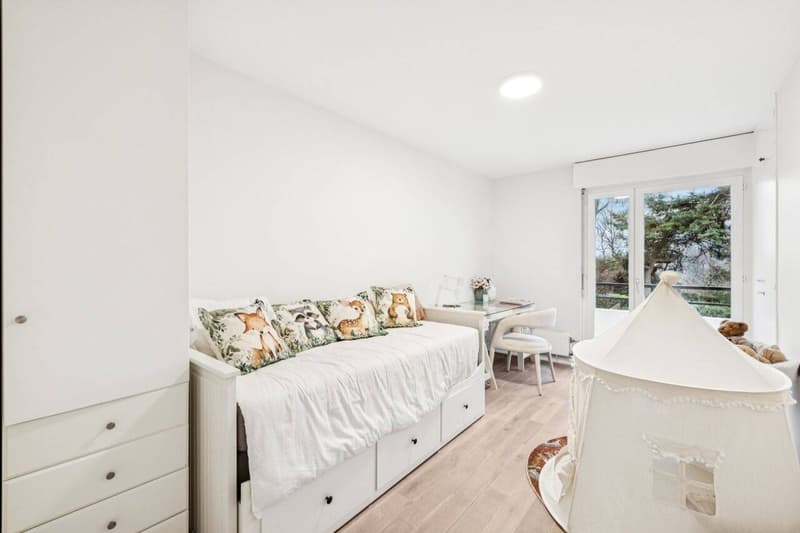 Elegant semi-detached house, green setting in Corsier (9)