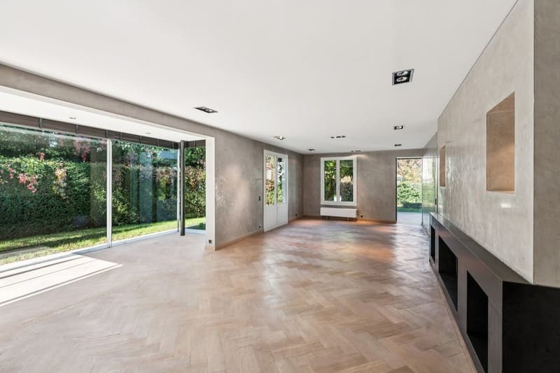 Magnifique propriété familiale rénovée au coeur de Bellevue (4)