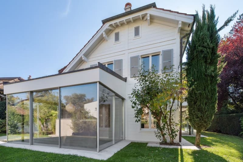 Magnifique propriété familiale rénovée au coeur de Bellevue (13)