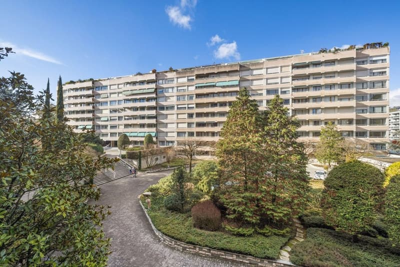 Florissant Appartement de 6P traversant (1)