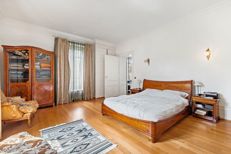 Exceptional private hotel in the heart of the city (11)