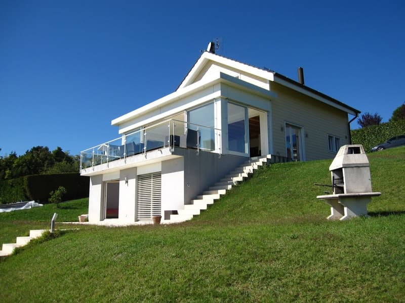 Villa individuelle de 9 pièces avec vue panoramique (1)