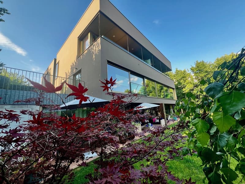 Champel Superbe duplex de 6 pièces avec jardin (1)