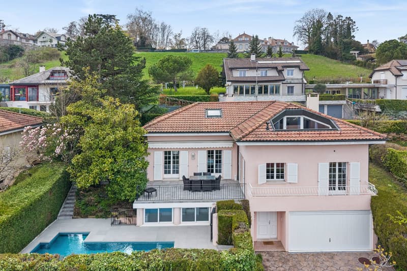 ESCLUSIVITÀ: Villa Individuale di 8 pezzi con piscina (2)