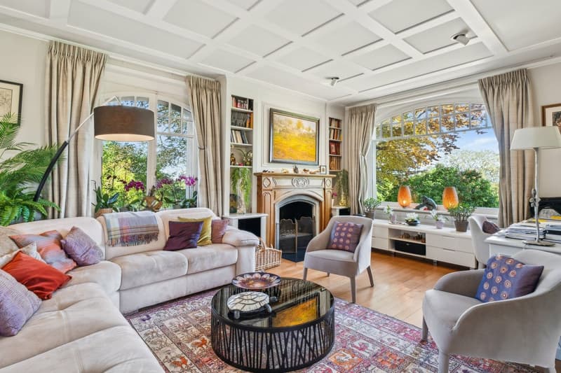 Charming property with panoramic views of Mont-Blanc (1)