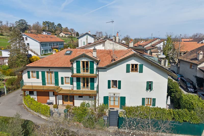 EXCLUSIVITY: Large Village House with two apartments (1)