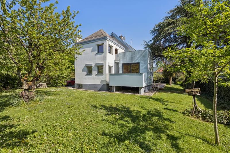 Charming villa in the heart of Conches (12)