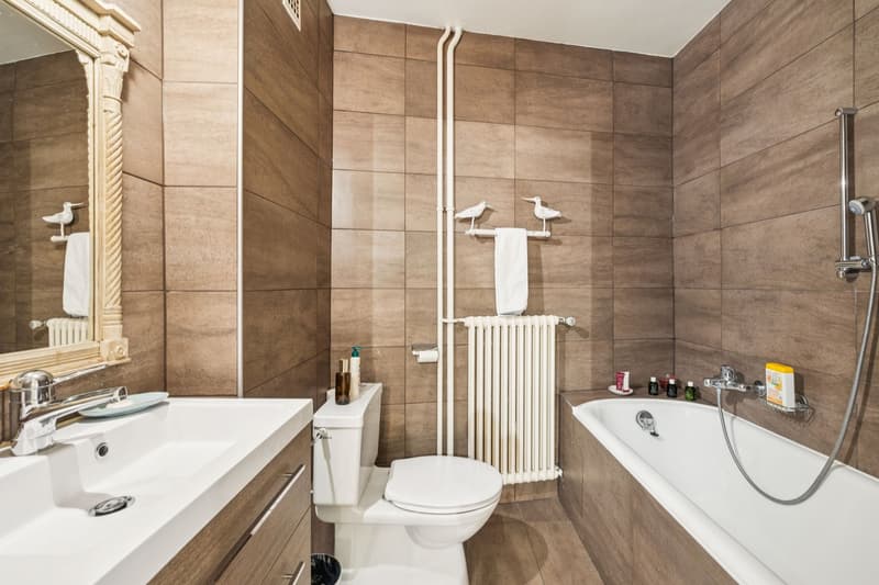 EXCLUSIVITY: Rare 18th Century Village House with Pool (11)